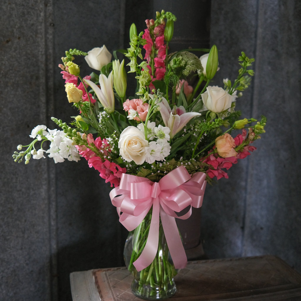 Larissa Flower Arrangement Lexington, KY Michler's Florist