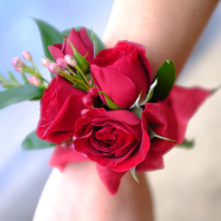 Red Sweetheart Rose Corsage | Michler's Florist