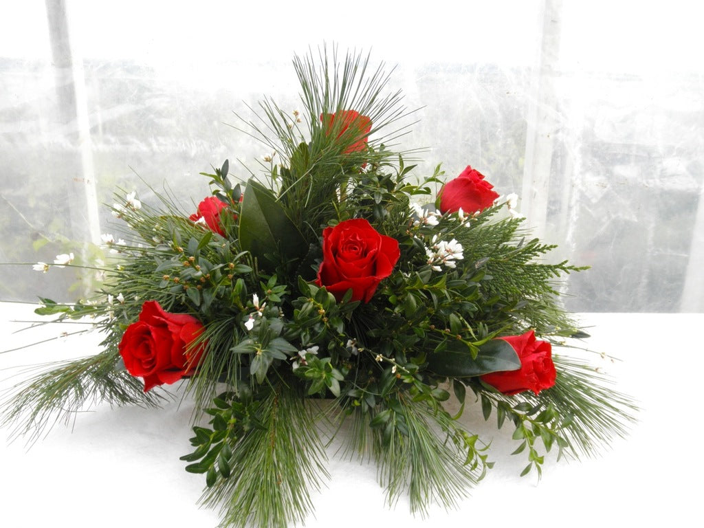 Centerstage Roses Fragrant Rose Centerpiece – Michler's Florist, Greenhouses & Garden Design